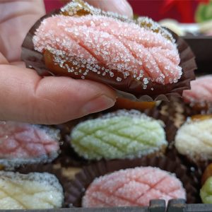 Stuffed date pastries